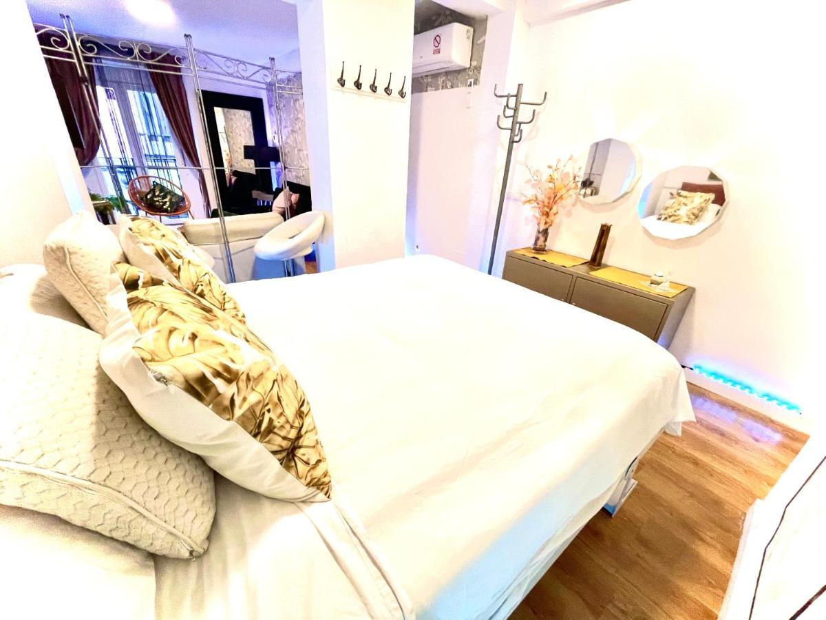 Apartamento Delux Madrid Exteriör bild